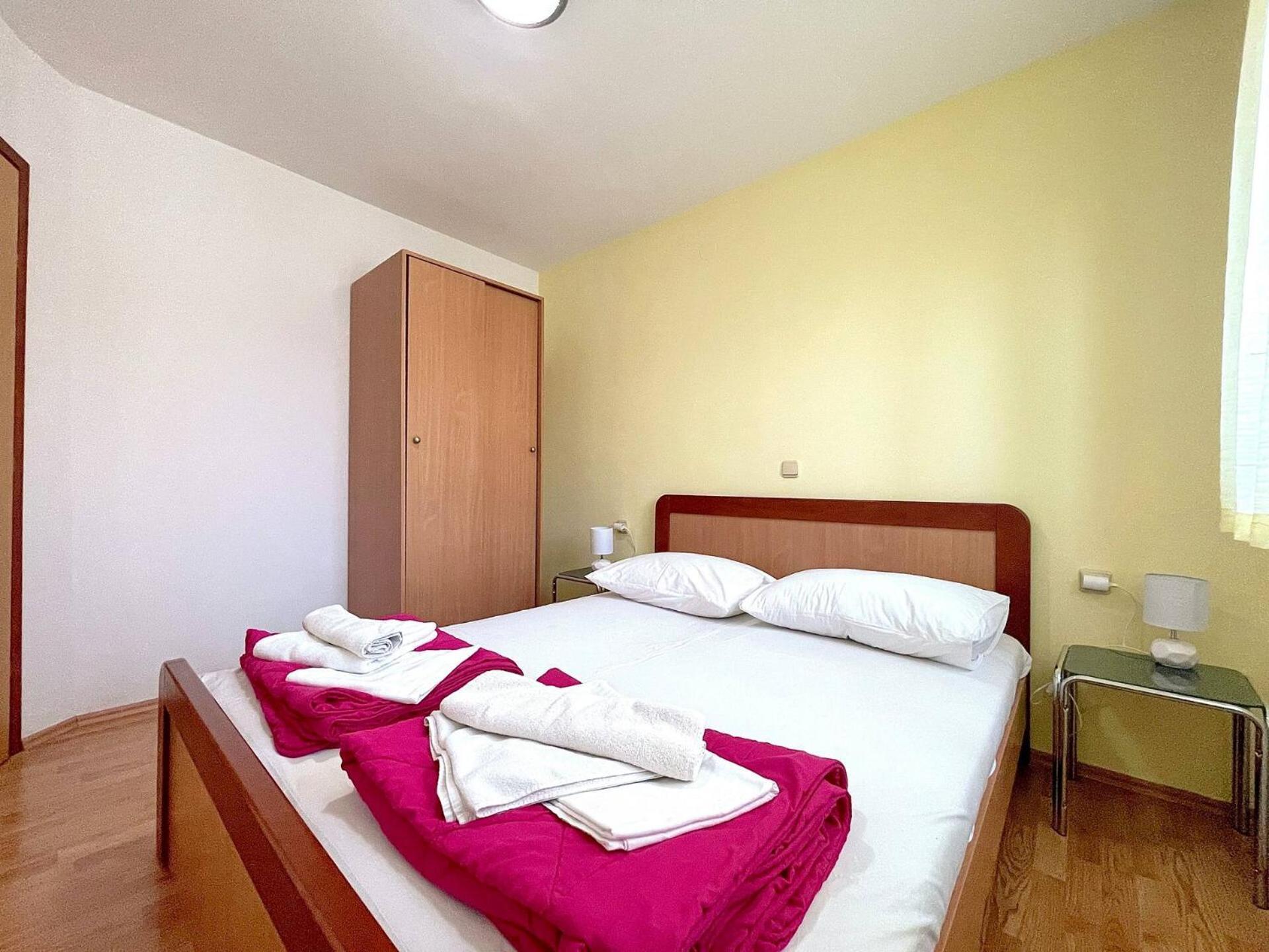 Apartments Capic Z Baska  Exterior photo