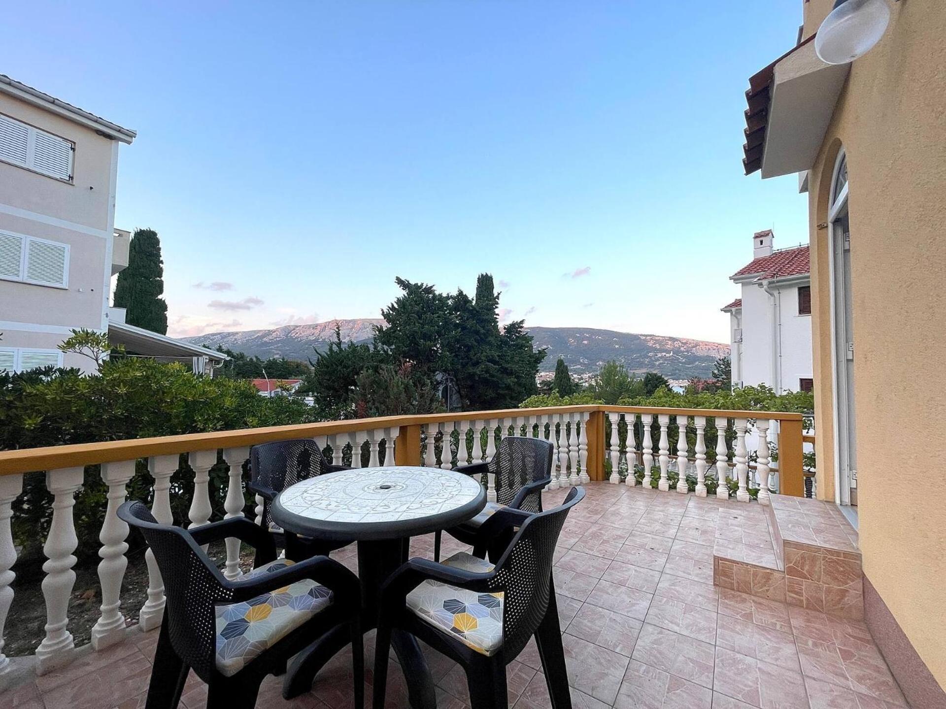 Apartments Capic Z Baska  Exterior photo