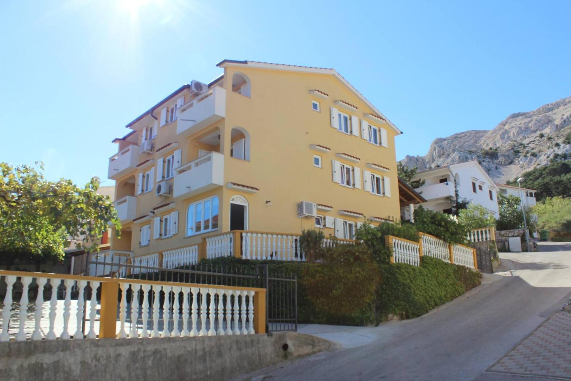 Apartments Capic Z Baska  Exterior photo