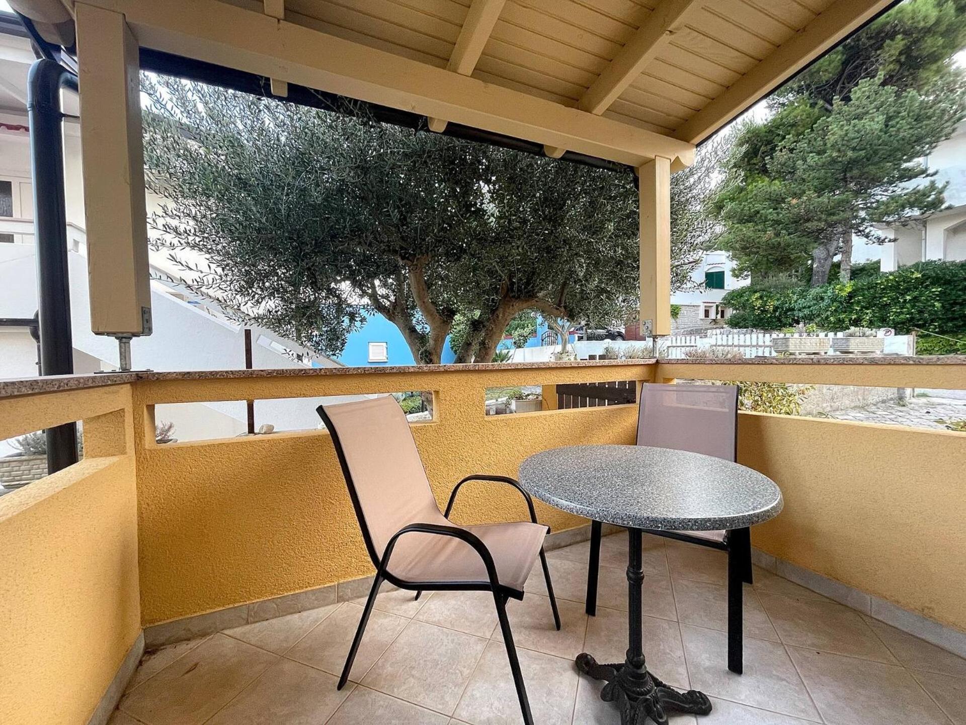 Apartments Capic Z Baska  Exterior photo